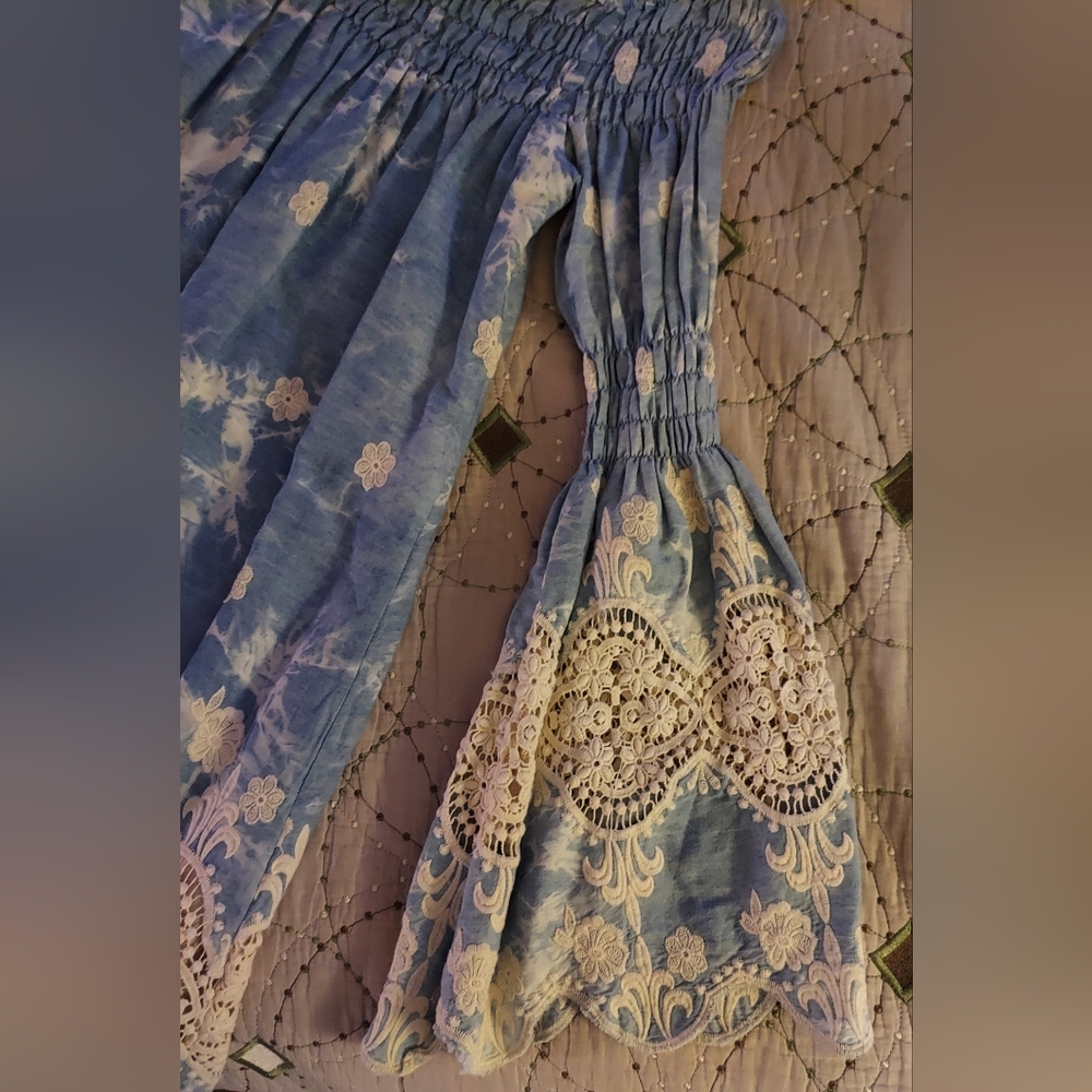 NWOT Union Of Angels Embroidered Blue And Cream Cotton Dress Bell Sleeves XS - Picture 4 of 14